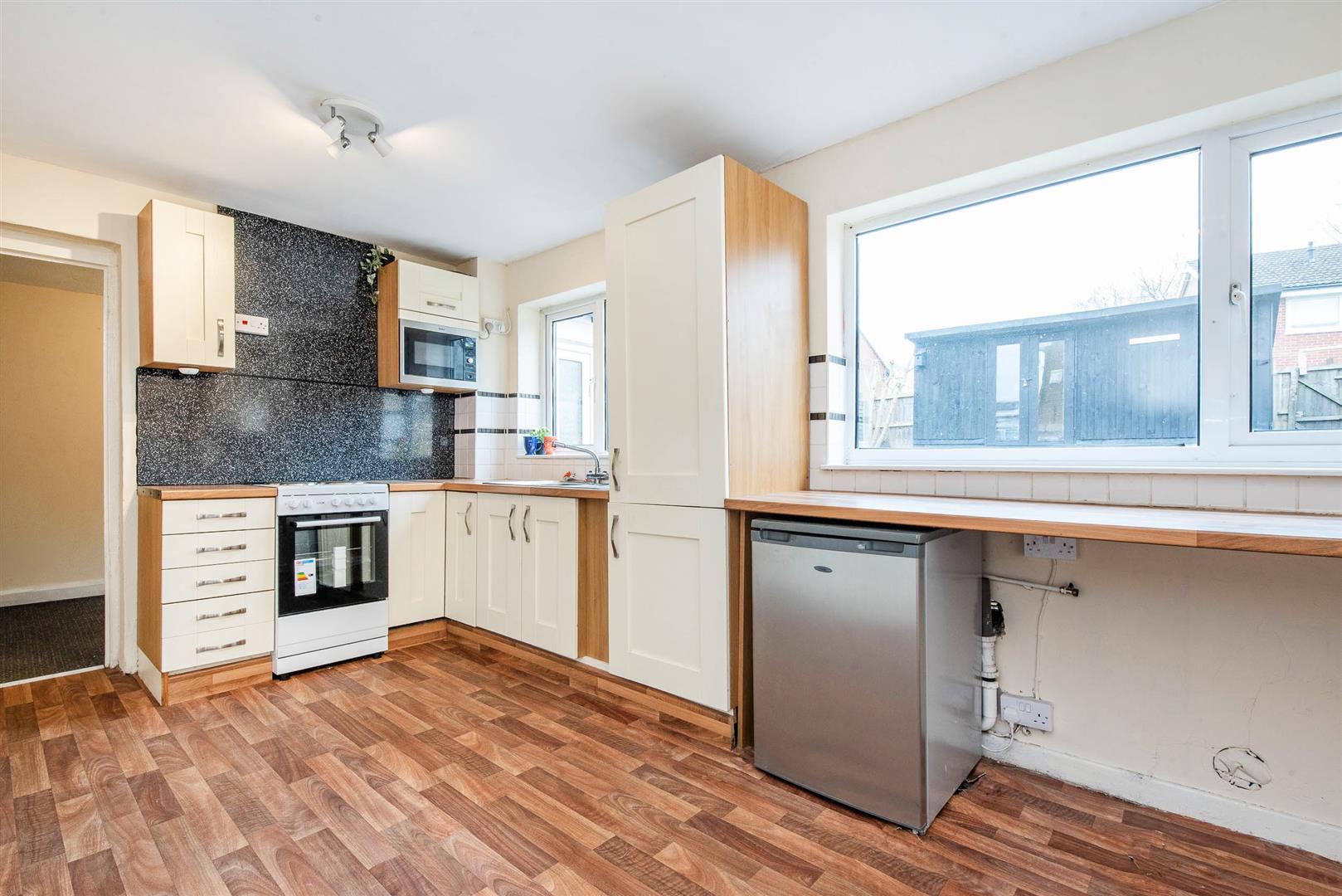 3 bed property in School Field, Preston